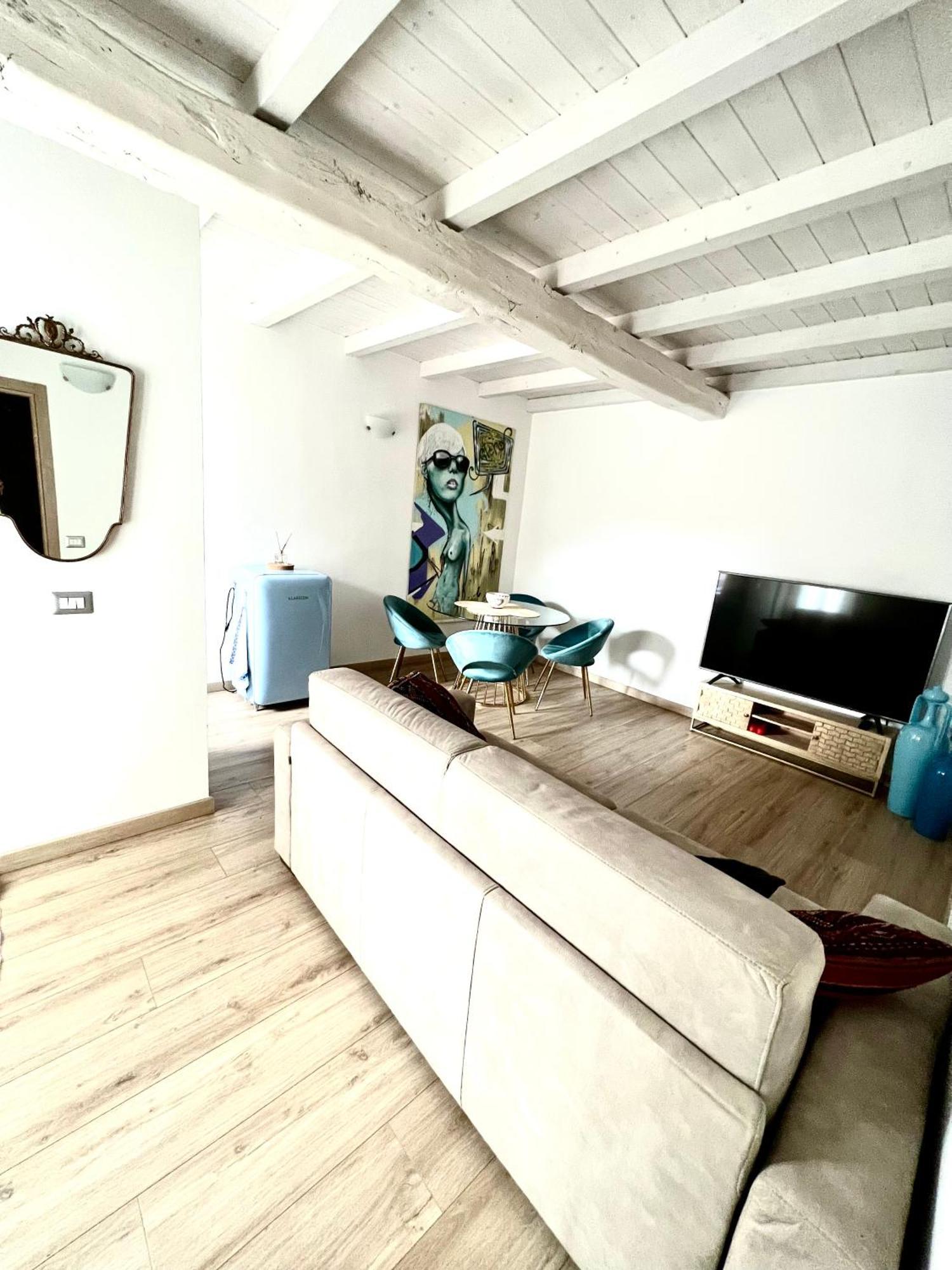 ארונה Casa Sul Lago מראה חיצוני תמונה